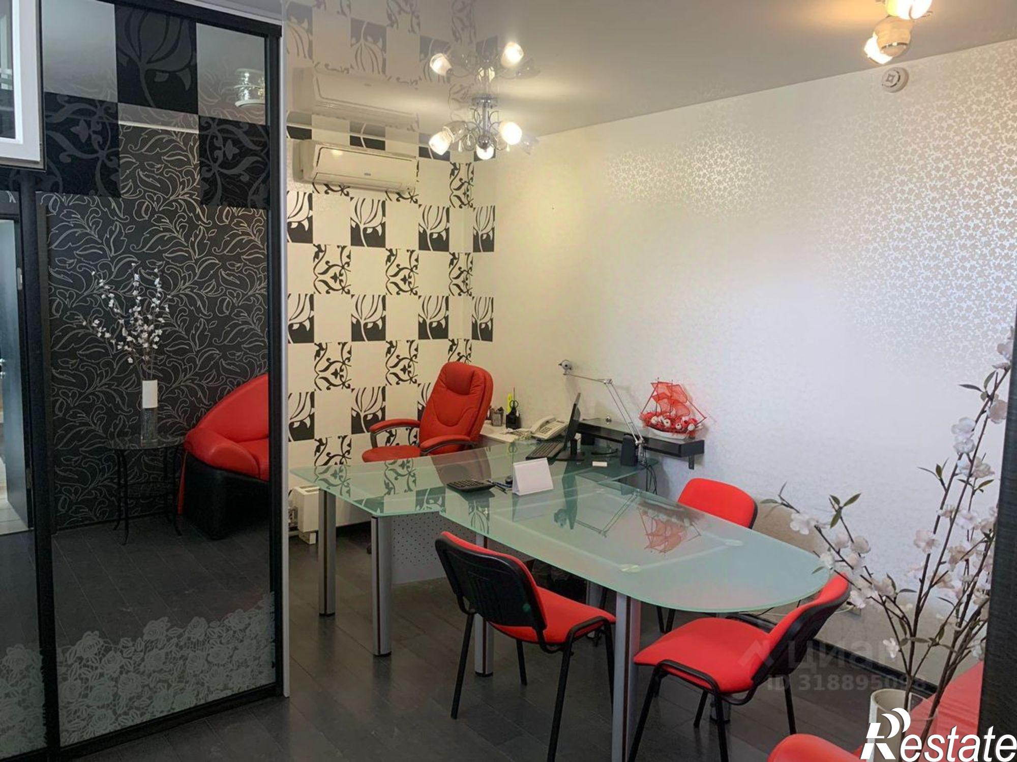 Купить помещение свободного назначения за 15 790 000 рублей на улица Матросова, 9