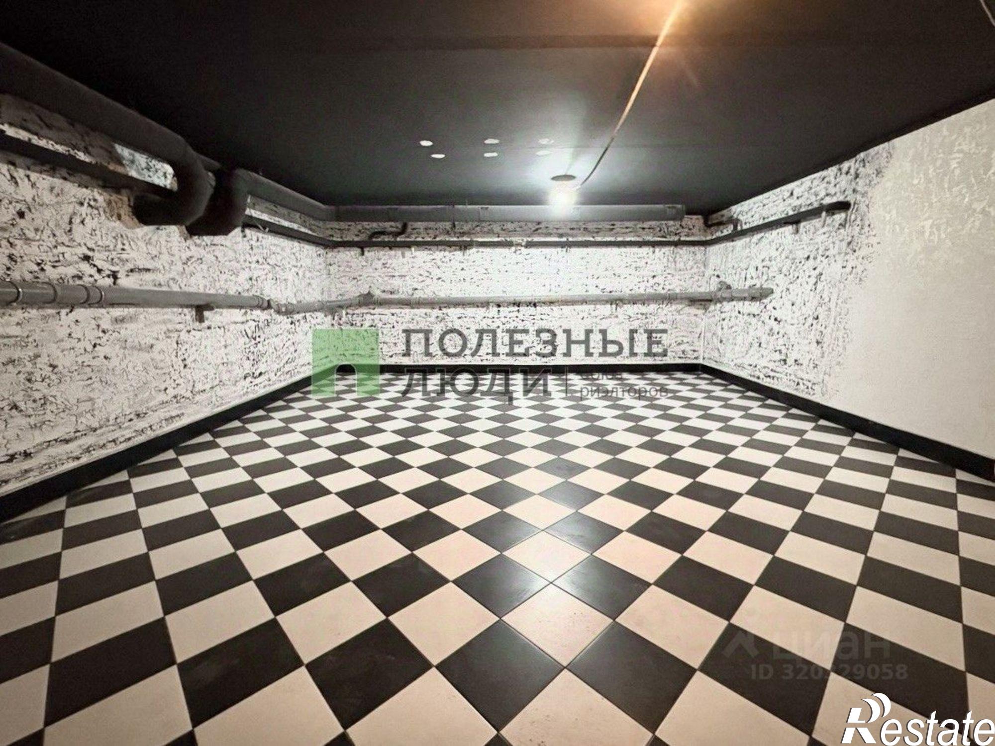 Купить помещение свободного назначения за 7 381 440 рублей на улица Фомина, 9