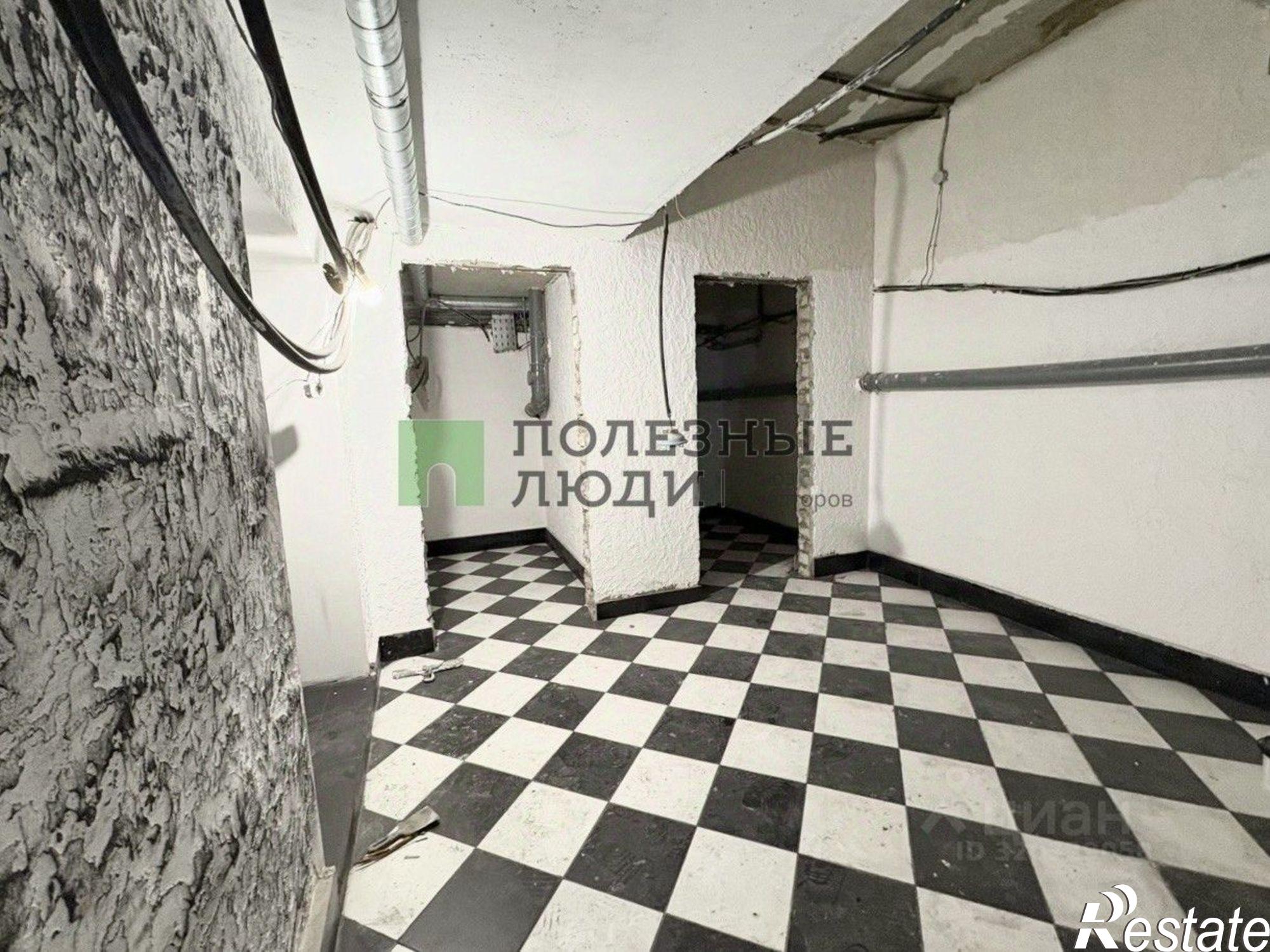 Купить помещение свободного назначения за 7 381 440 рублей на улица Фомина, 9