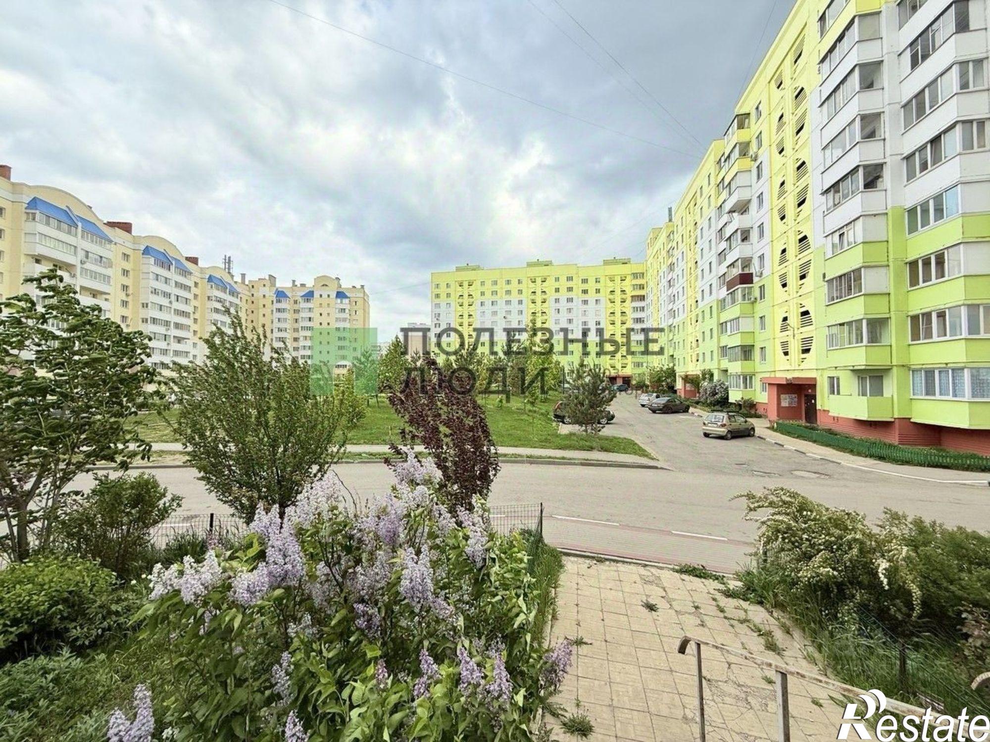 Купить помещение свободного назначения за 3 733 000 рублей на улица Бурова, 46