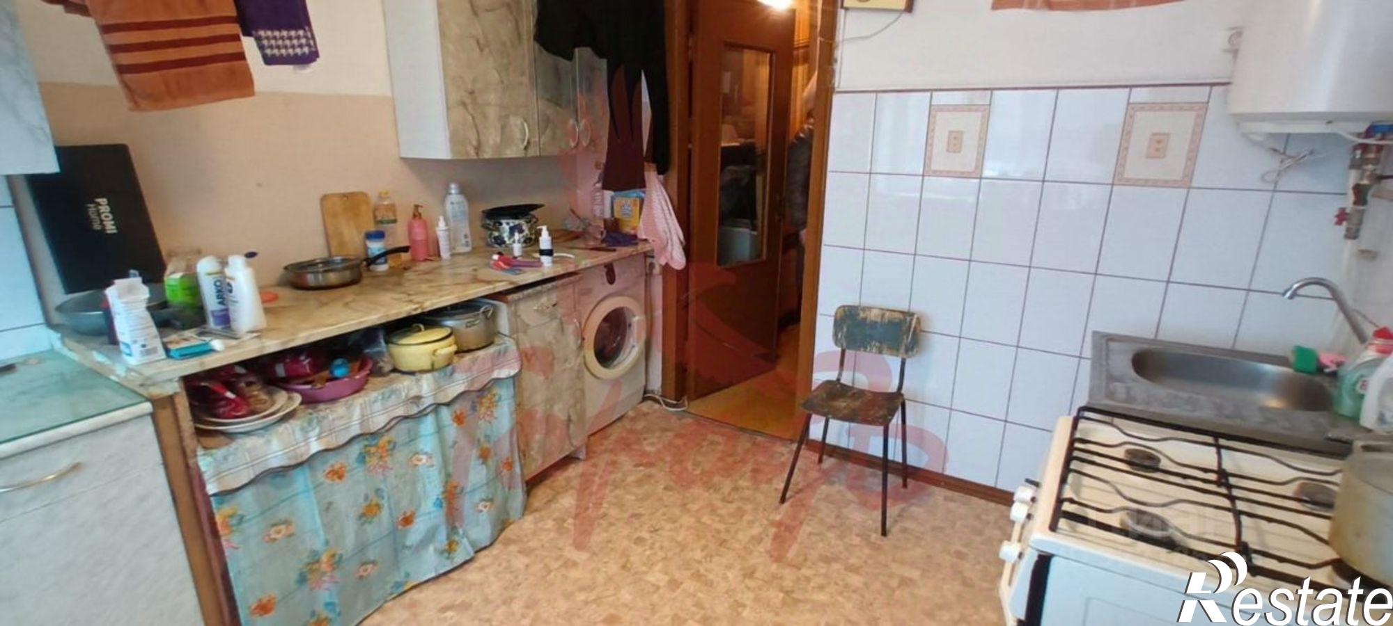 Купить комнату за 520 000 рублей на Карачевский переулок, 20