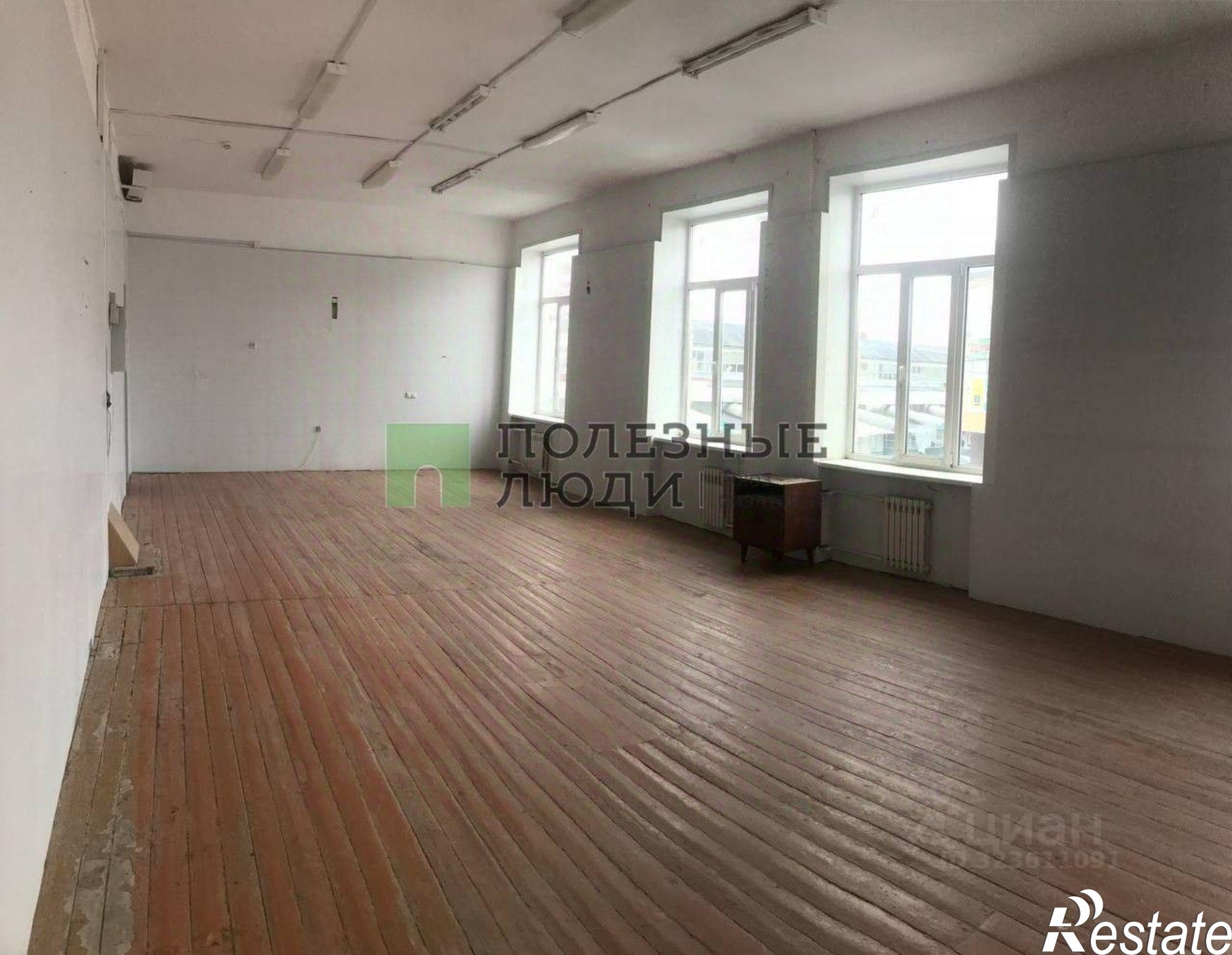 Сдать торговое помещение за 139 468 рублей на Речной переулок, 5