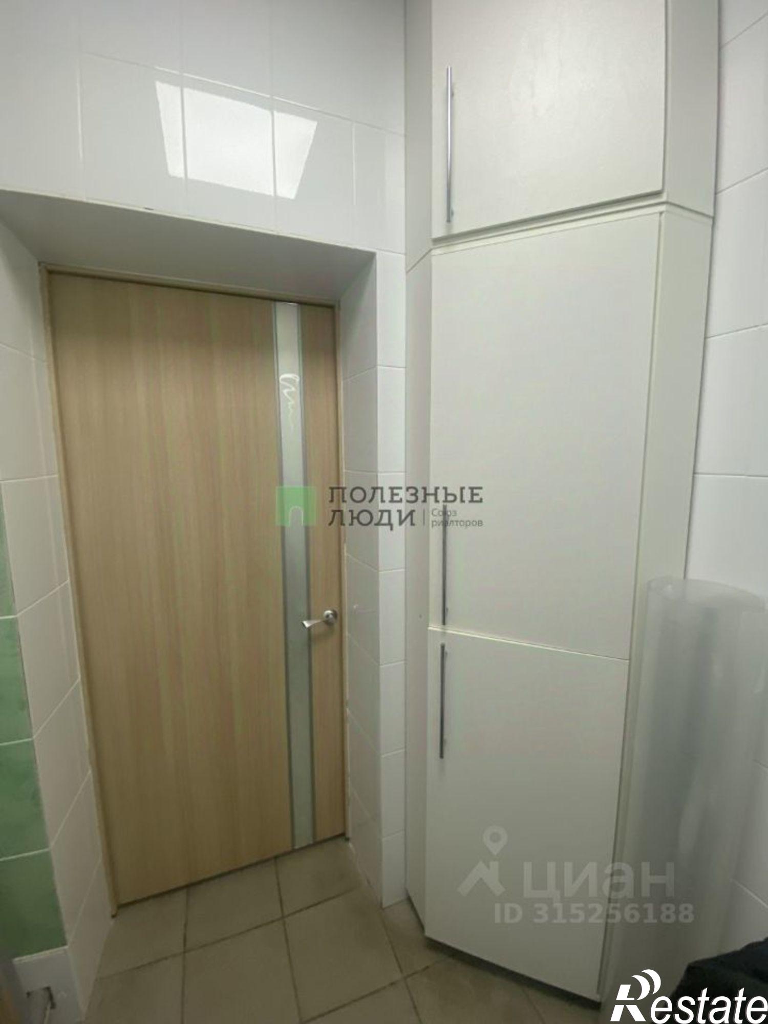 Купить помещение свободного назначения за 3 948 850 рублей на Комсомольская улица (дублер), 358