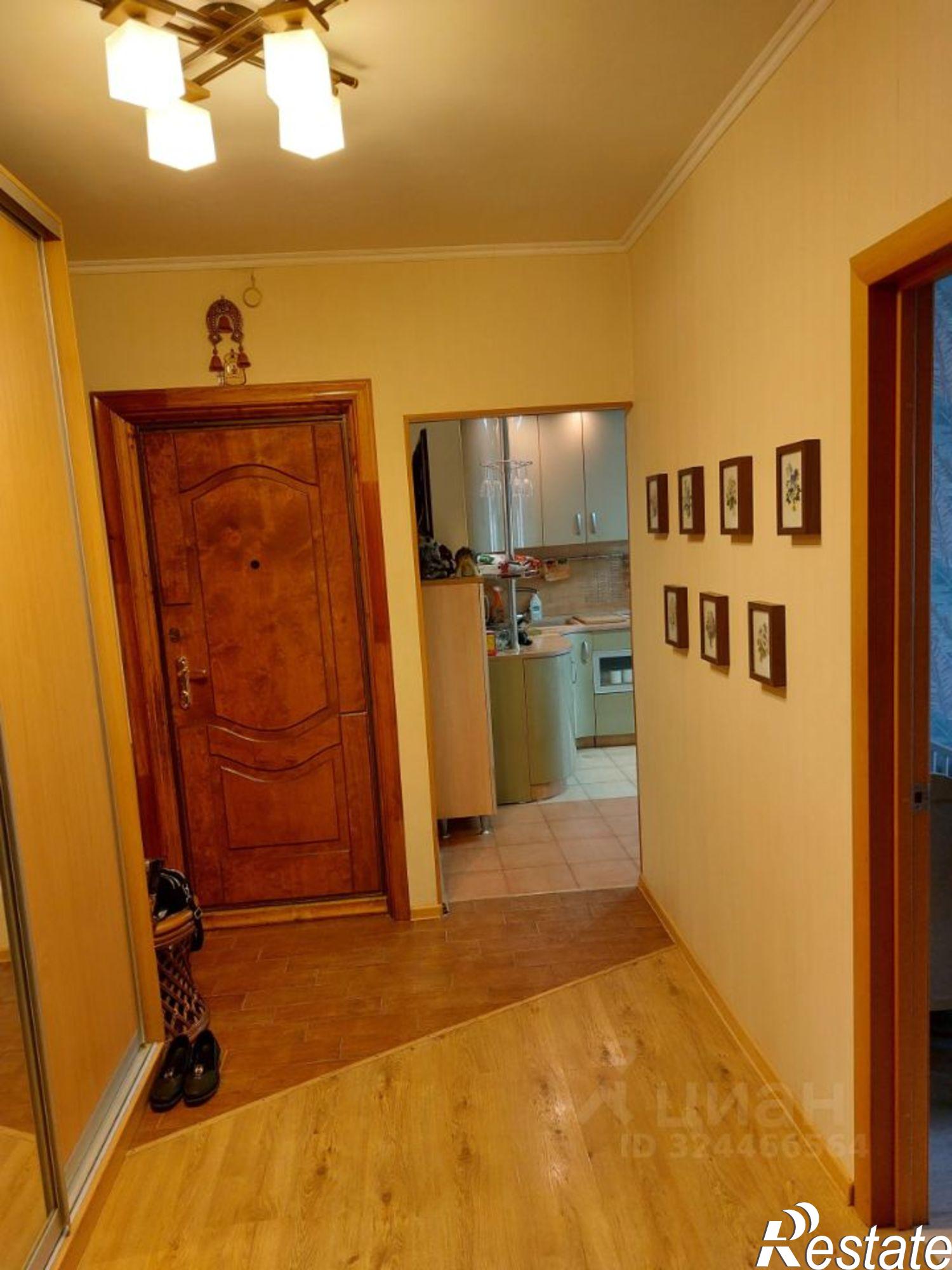 Купить квартиру за 8 000 000 рублей на улица Картукова, 2