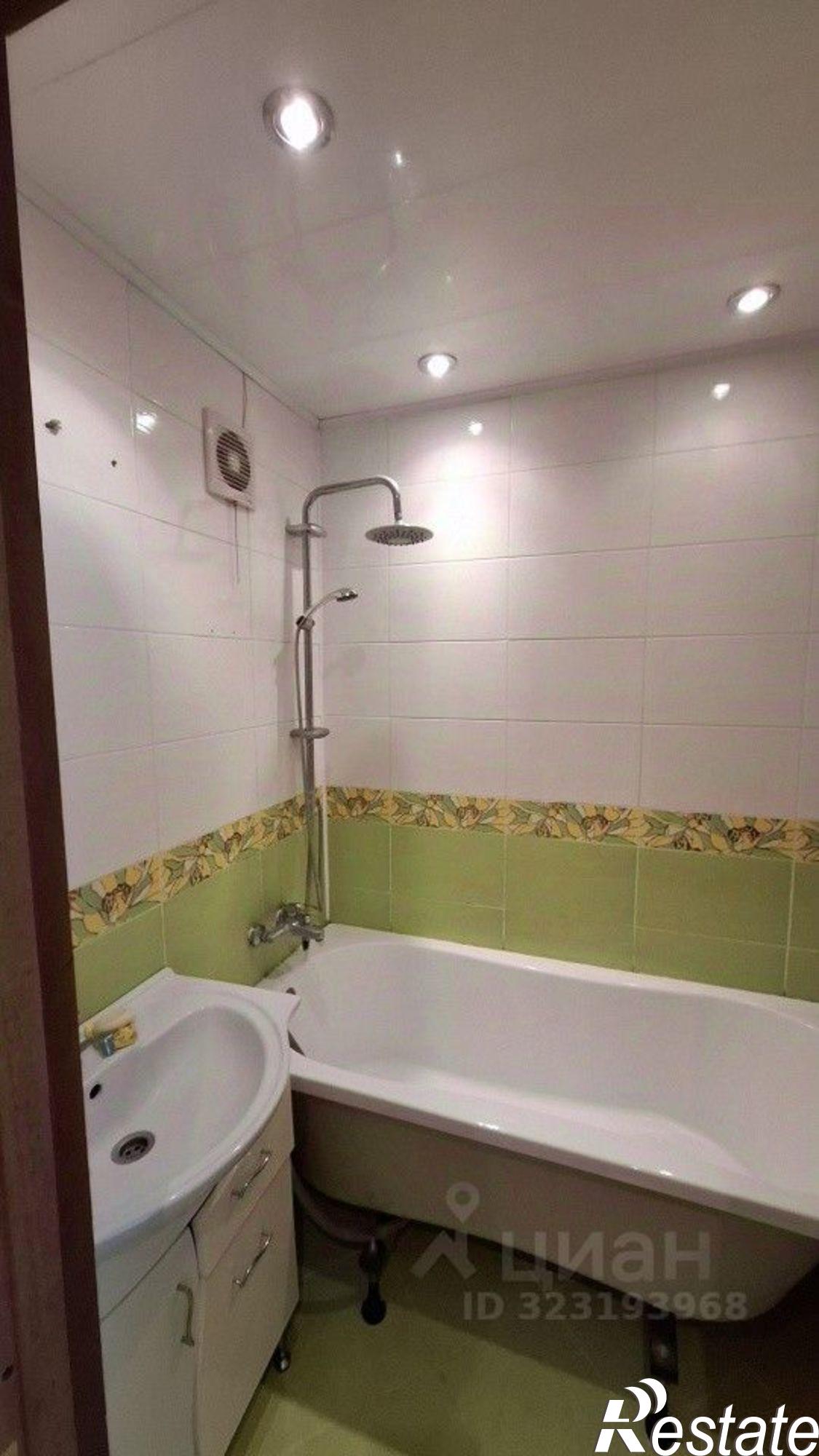 Купить квартиру за 1 900 000 рублей на Болховская улица, 61