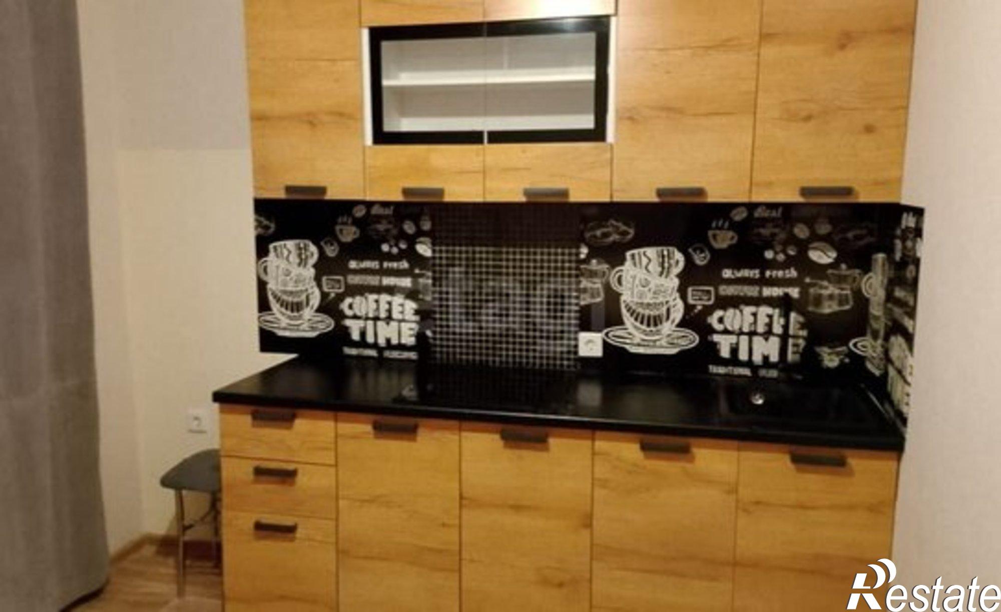 Купить квартиру за 4 200 000 рублей на Орёл, Прожекторная улица, 2