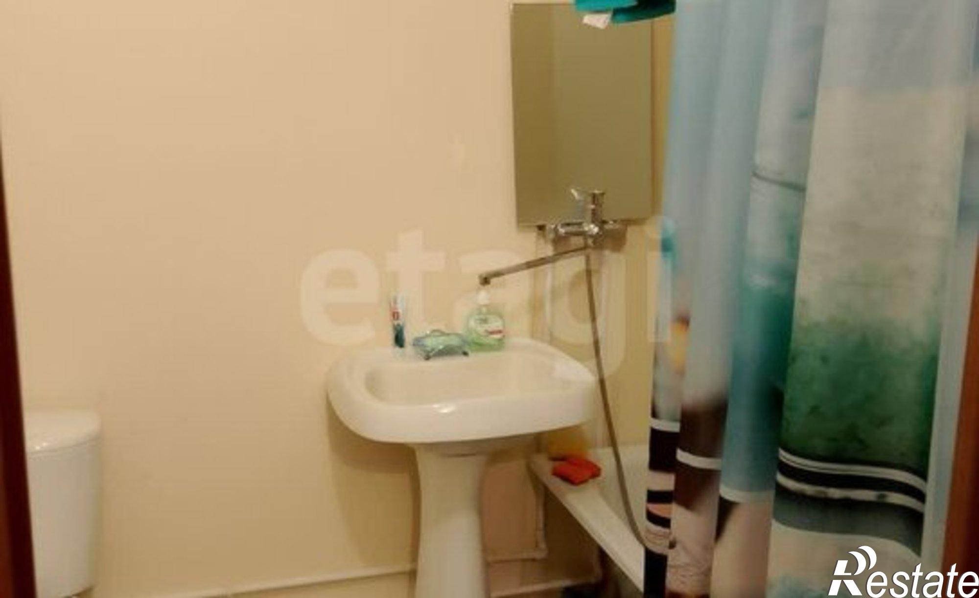 Купить квартиру за 4 200 000 рублей на Орёл, Прожекторная улица, 2