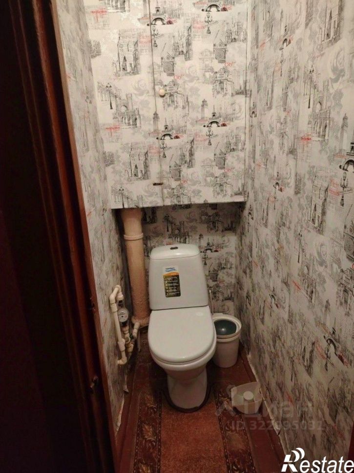 3-комн квартира улица Машиностроителей, 4,  д. 4