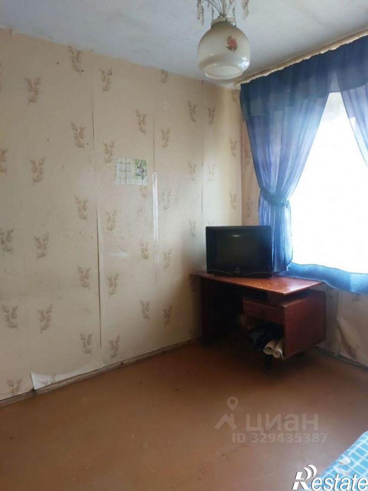 Комната мкр 1-й, 21А,  д. 21А