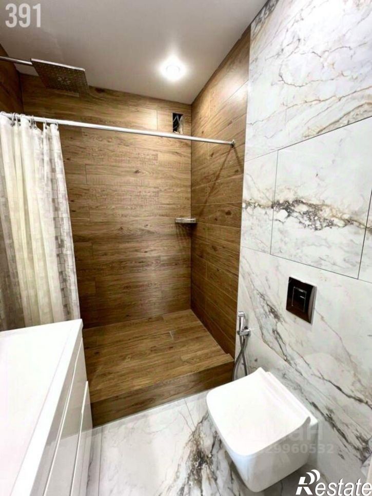 4-комн квартира улица Панчука, 83А,  д. 83А