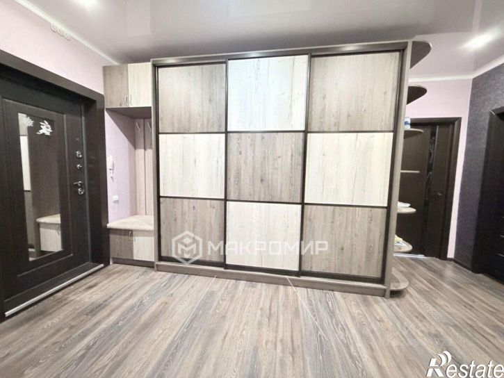 2-комн квартира улица Андрианова, 31,  д. 31