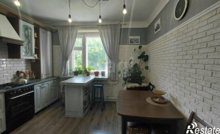 3-комн квартира Карачевское шоссе, 15,  д. 15