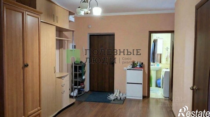3-комн квартира улица Осипенко, 2,  д. 2