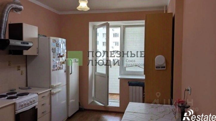 3-комн квартира улица Осипенко, 2,  д. 2