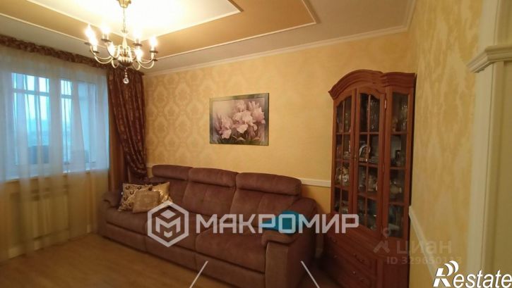 3-комн квартира улица Гайдара, 48,  д. 48