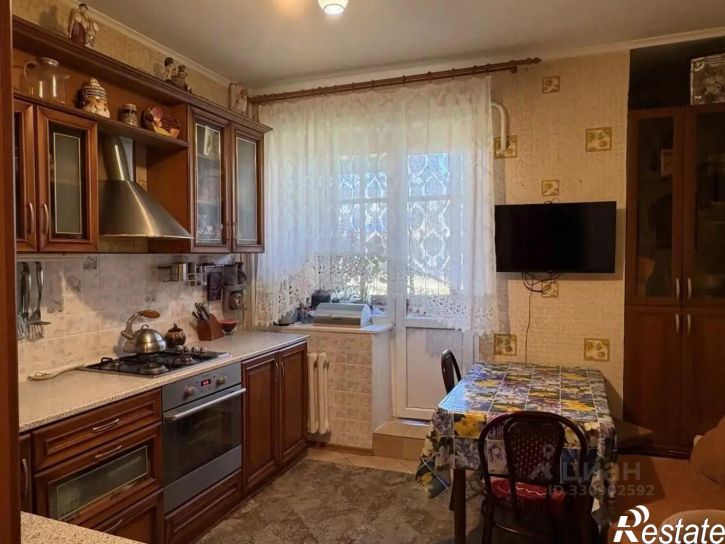 2-комн квартира Черепичная улица, 18,  д. 18