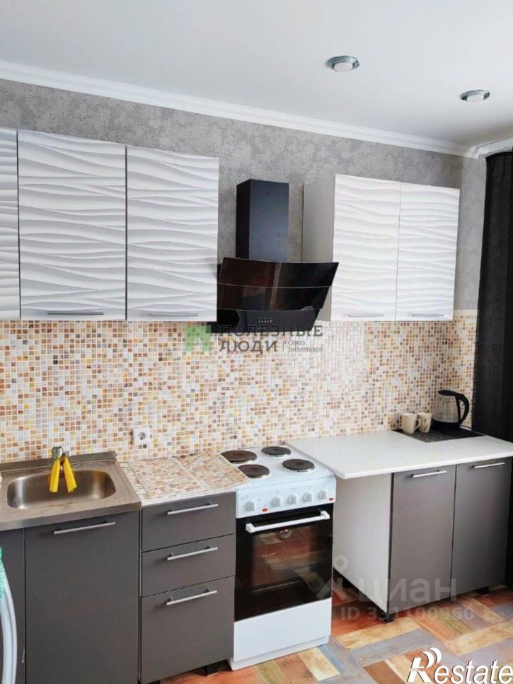 2-комн квартира улица Кузнецова, 30 к3,  д. 30 к3
