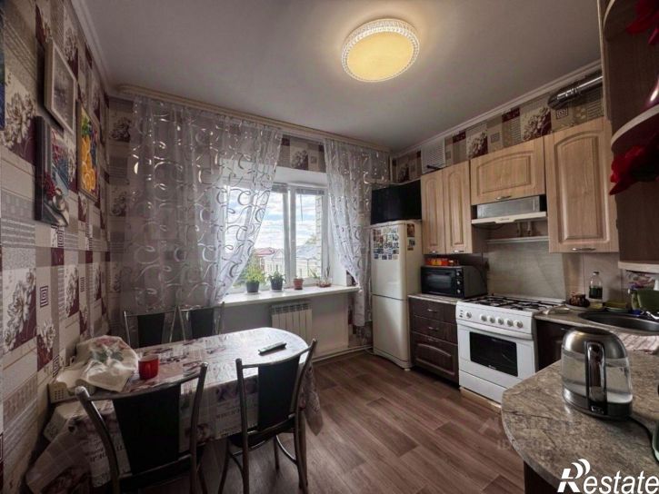 3-комн квартира улица Сергея Поматилова, 34,  д. 34