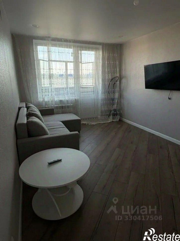 2-комн квартира улица Машиностроителей, 10,  д. 10
