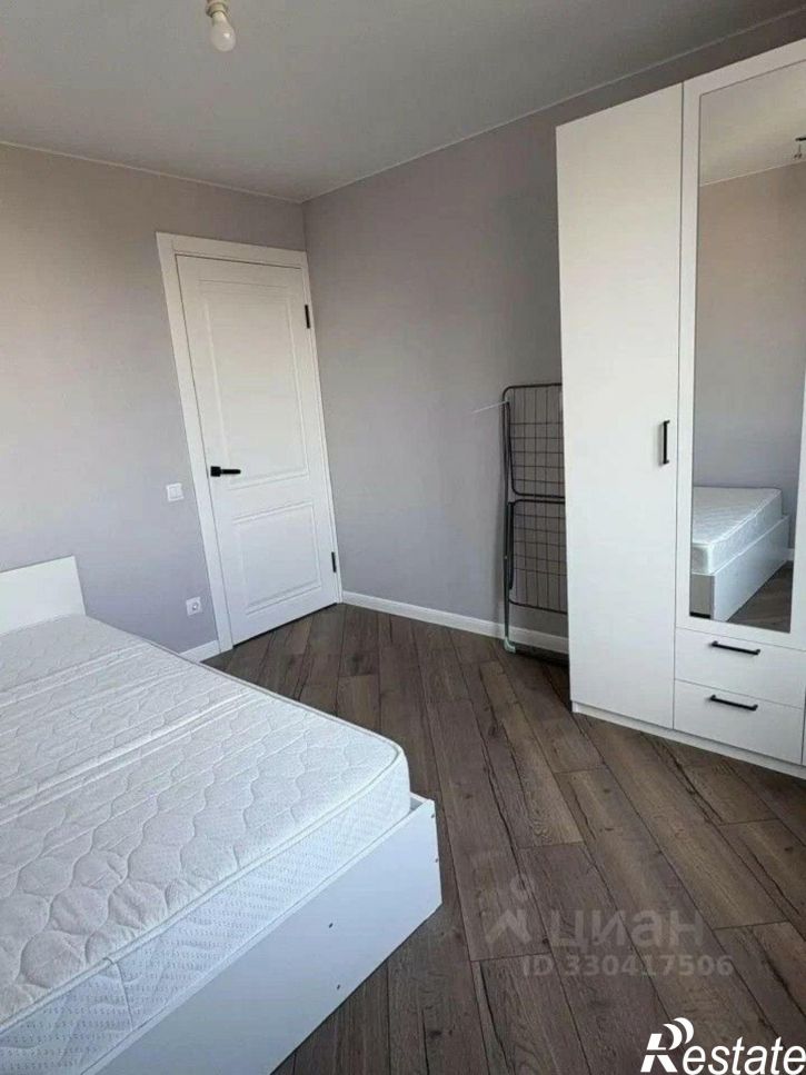 2-комн квартира улица Машиностроителей, 10,  д. 10