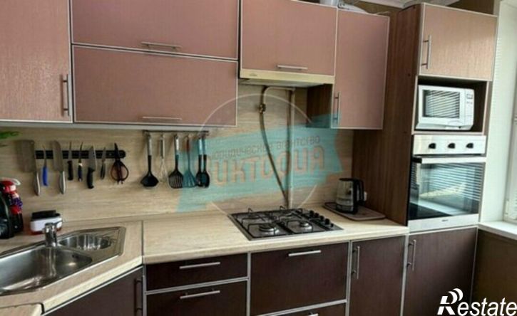 3-комн квартира улица Машиностроителей, 4,  д. 4
