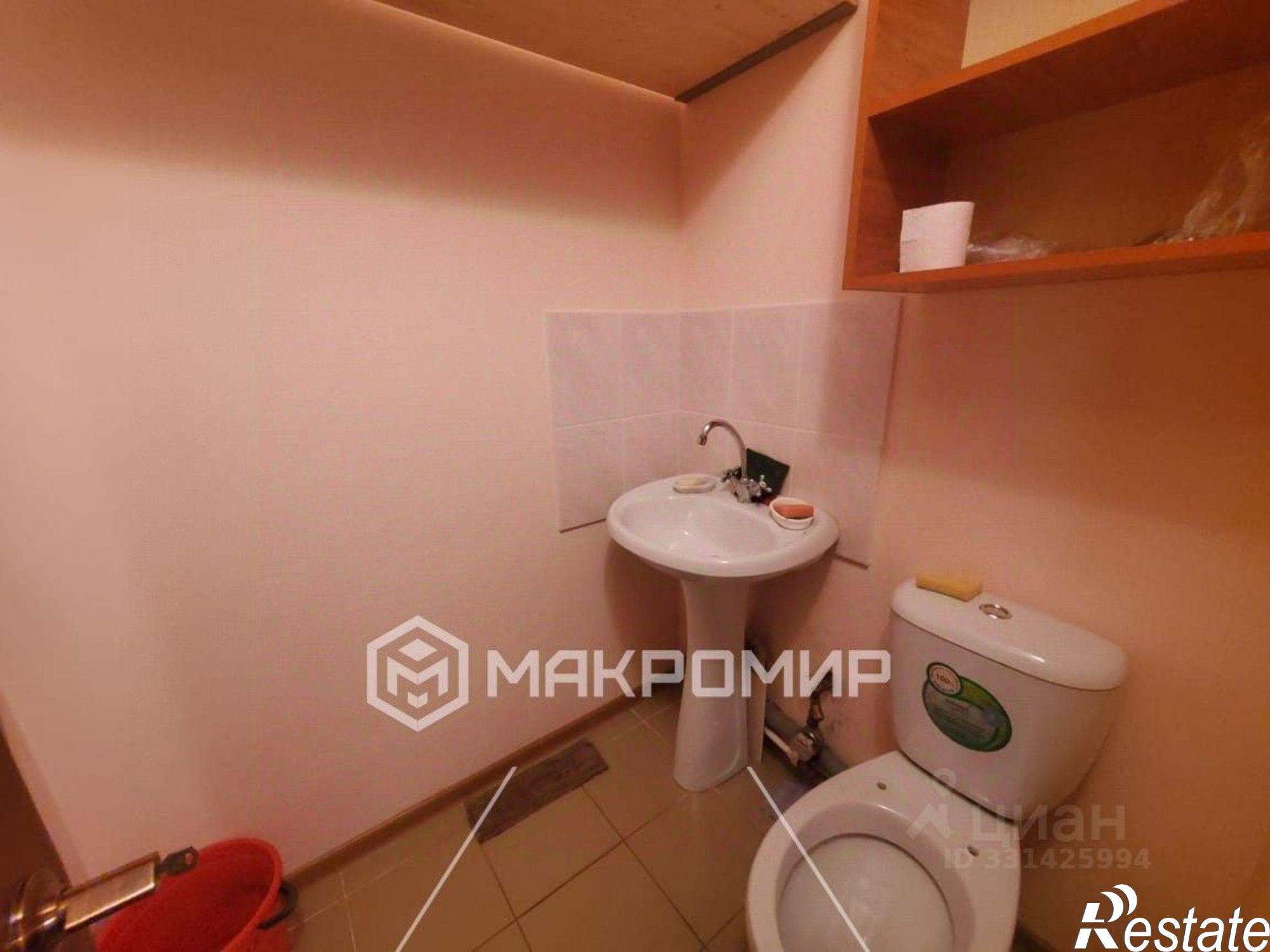 Купить торговое помещение за 3 270 850 рублей на ул Тургенева, 89