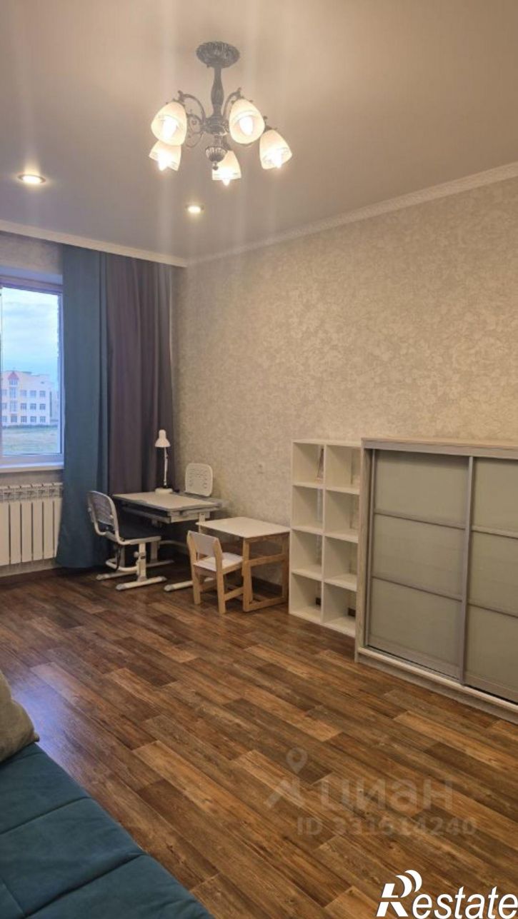 2-комн квартира улица Полковника Старинова, 3,  д. 3