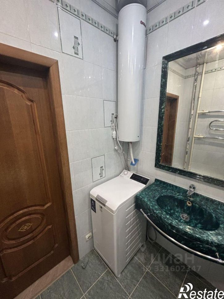 3-комн квартира Орёл, улица Максима Горького, 44