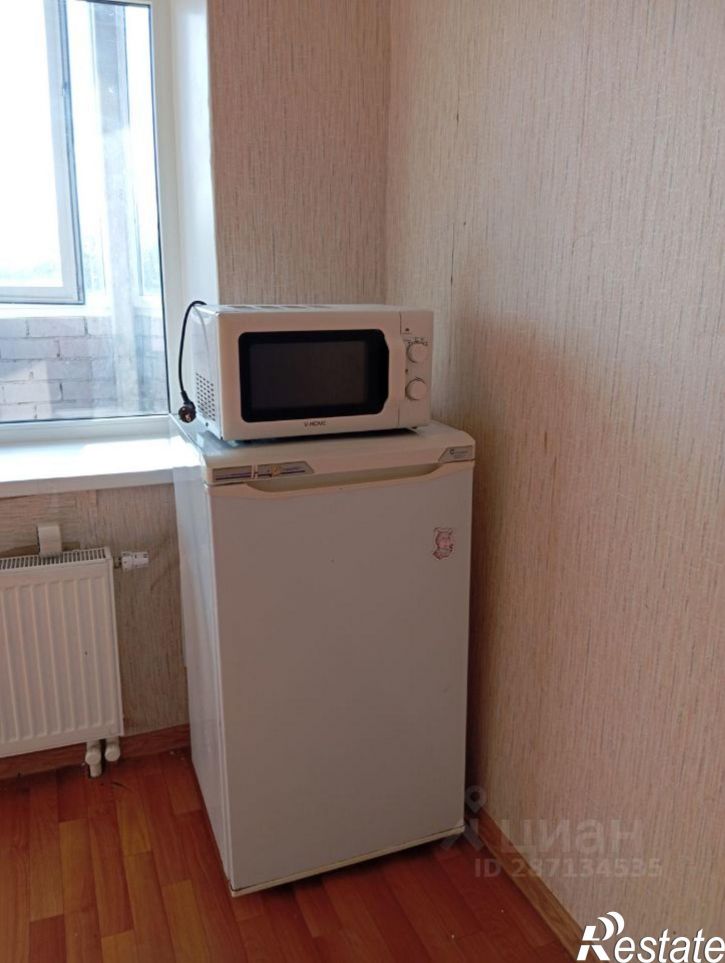 1-комн квартира ул Колледжская, 4,  д. 4