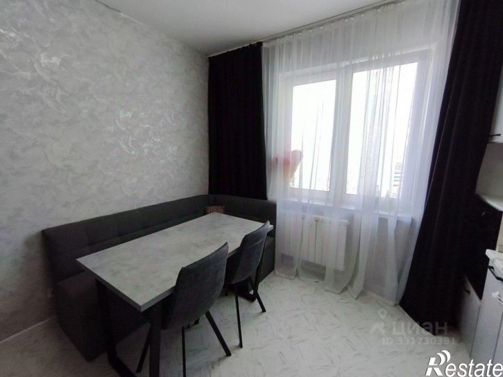 2-комн квартира ул Зареченская, 10 2,  д. 10 2,  к. 2