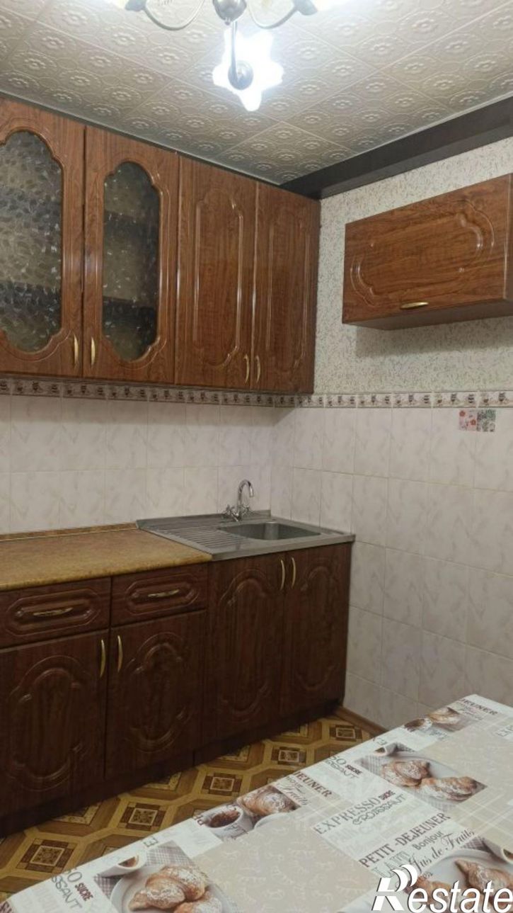 2-комн квартира Мценск, Коммаш м-н, 11