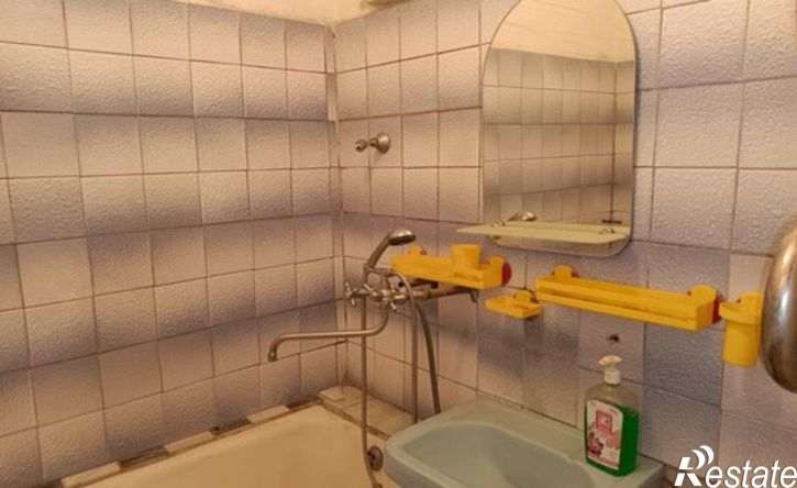 3-комн квартира Орёл, улица Бурова, 22