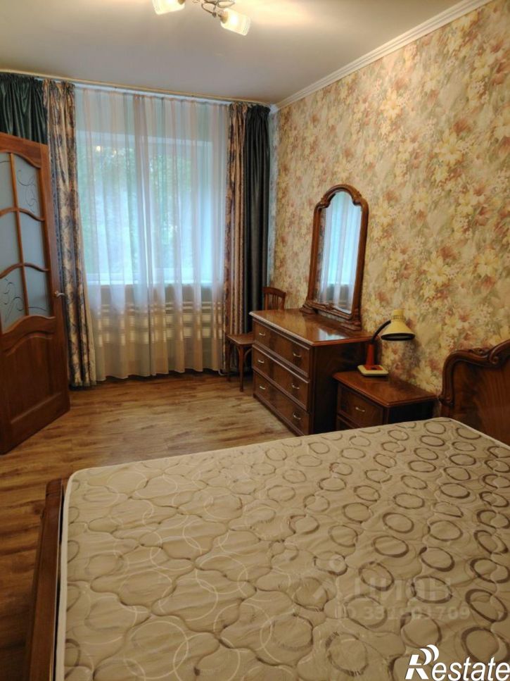 3-комн квартира Мценск, 1-й микрорайон, 27