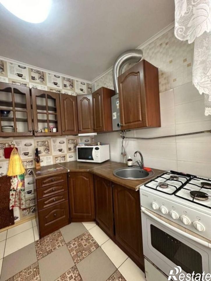 2-комн квартира Свердлова улица, 240ка