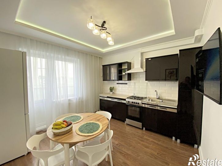1-комн квартира Машиностроителей улица, 4