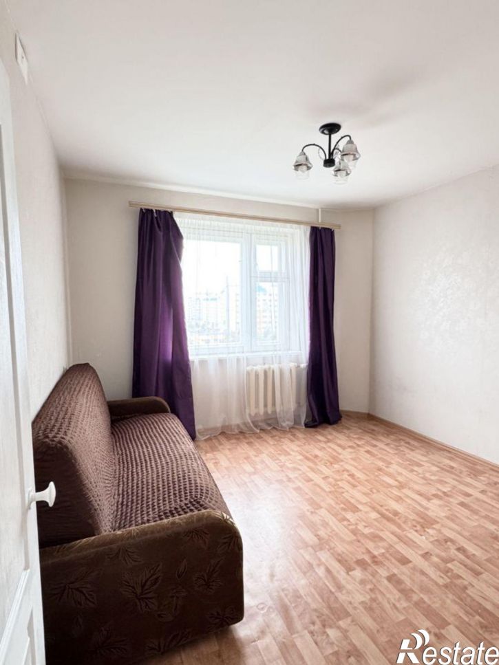 3-комн квартира Орёл, улица Емлютина, 8
