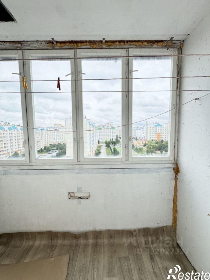 3-комн квартира Орёл, улица Емлютина, 8