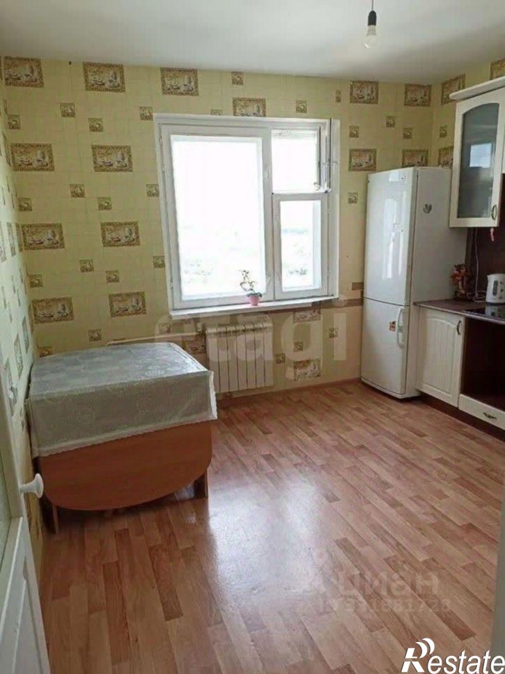 3-комн квартира ул Естина, 2,  д. 2