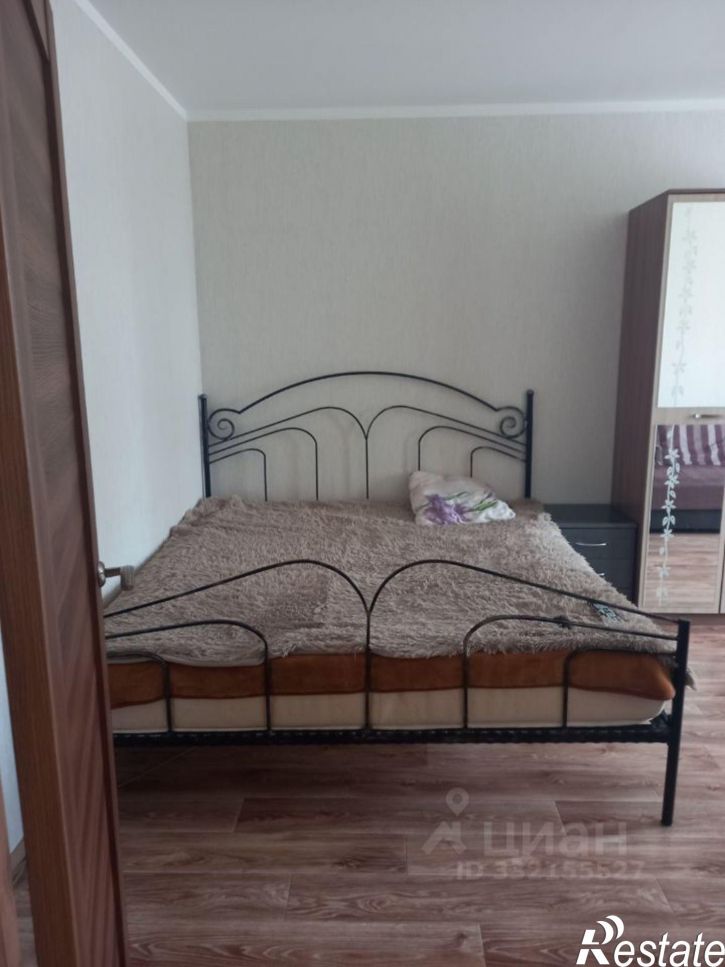 1-комн квартира ул Генерала Лаврова, 1 1,  д. 1 1,  к. 1