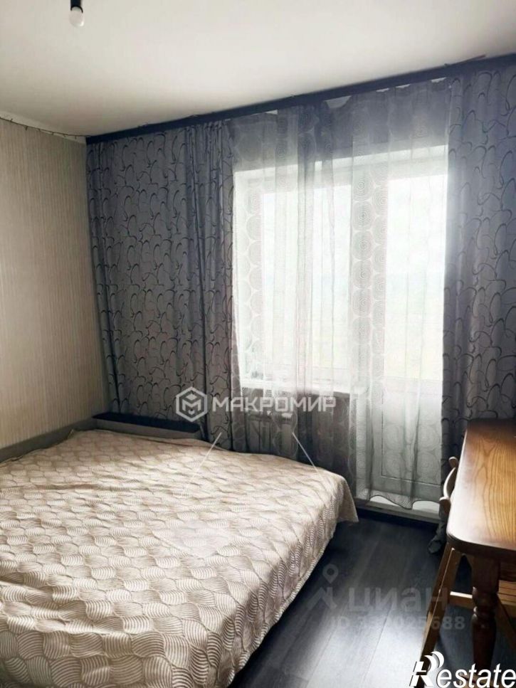 3-комн квартира Орёл г., Заводской, Зареченская ул.