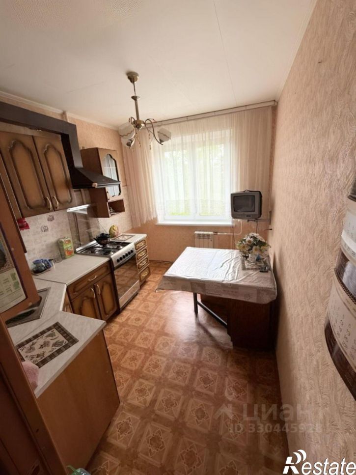 3-комн квартира ул Машиностроителей, 4,  д. 4