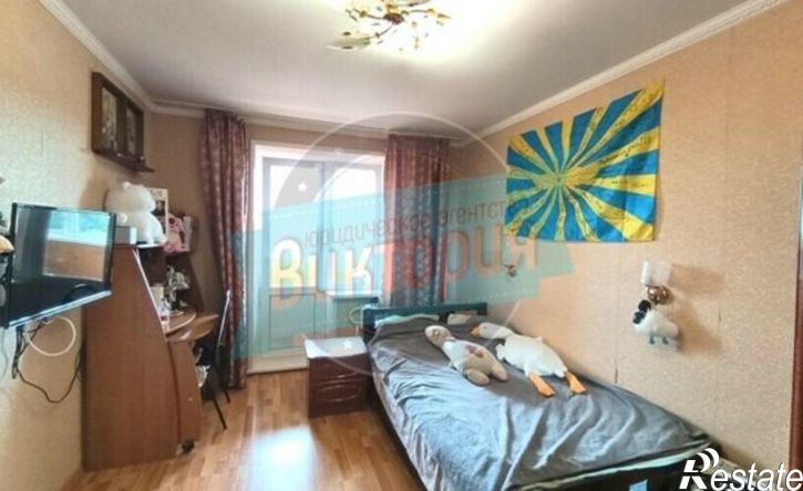 3-комн квартира мкр Коммаш, 10,  д. 10