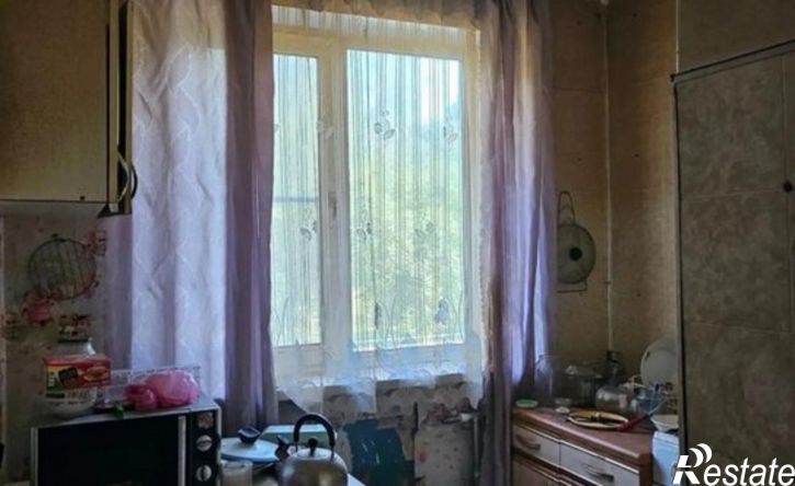 2-комн квартира мкр 1-й, 13,  д. 13