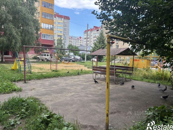 3-комн квартира Орёл, Цветочный проезд, 4