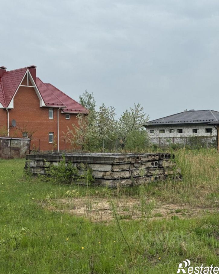 Земельный участок