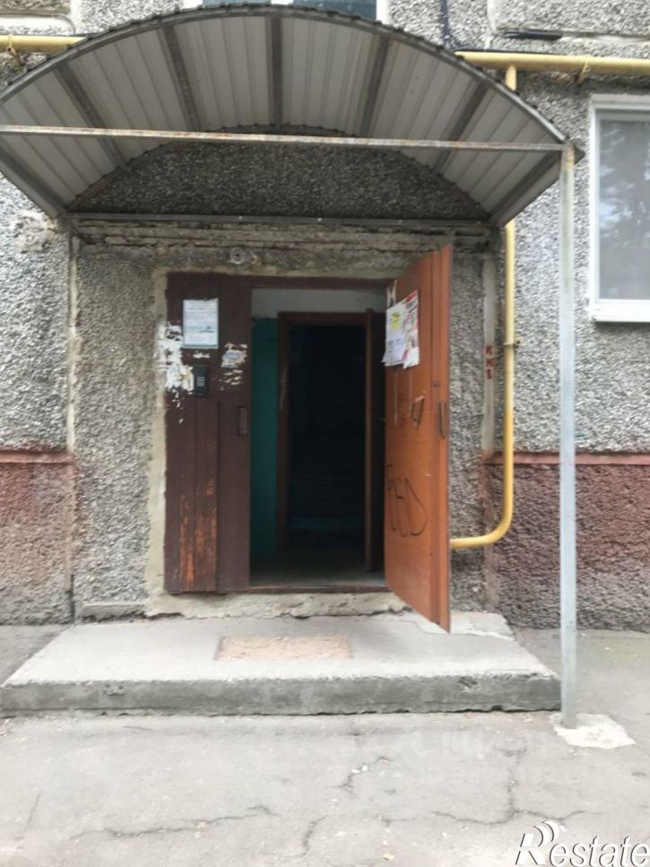3-комн квартира Орёл, улица Цветаева, 40