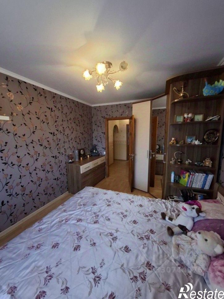 3-комн квартира ул Машиностроителей, 4,  д. 4