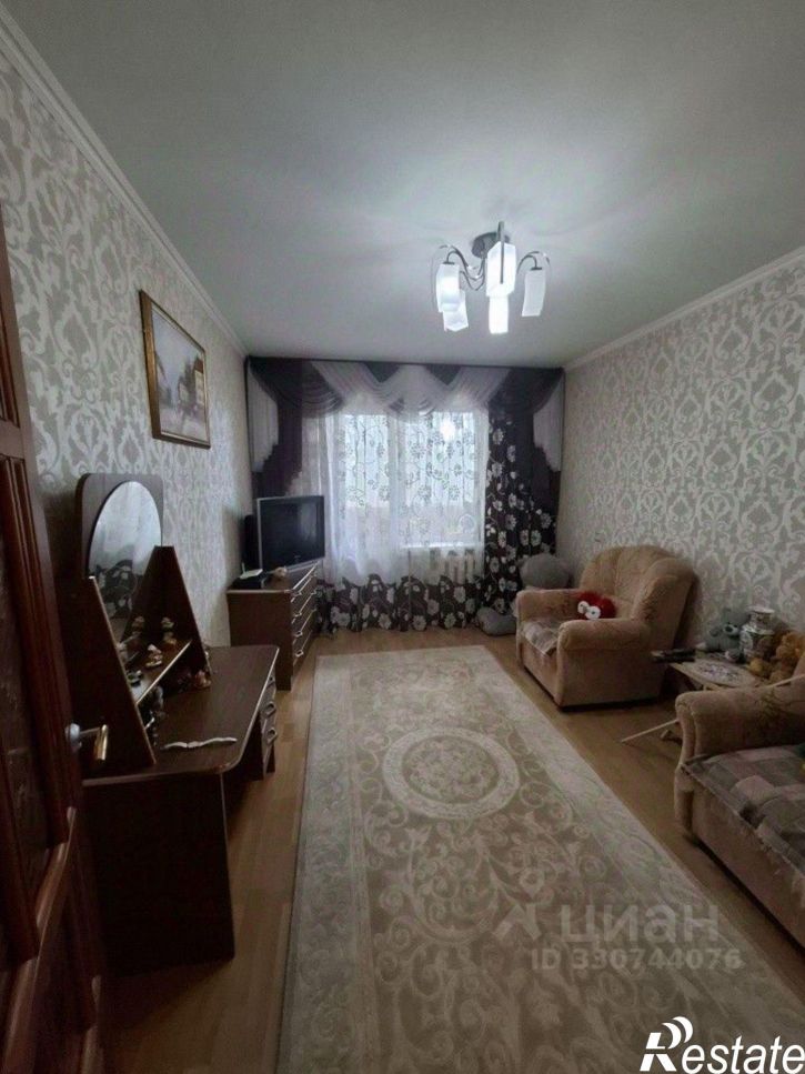 3-комн квартира ул Машиностроителей, 4,  д. 4
