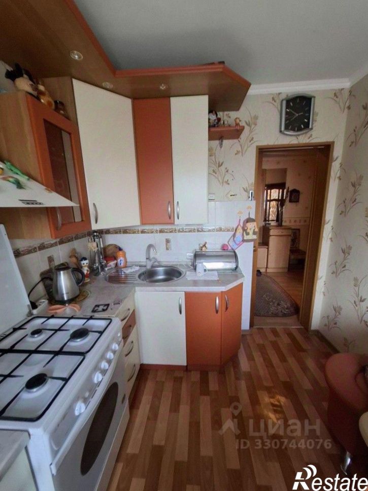 3-комн квартира ул Машиностроителей, 4,  д. 4