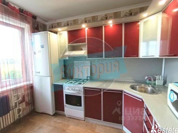 3-комн квартира мкр Коммаш, 10,  д. 10